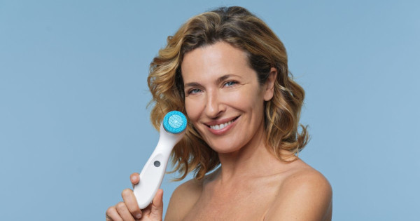 Borítókép: Szépségtechnológiai innováció a csatlakoztathatóság jegyében: ageLOC LumiSpa iO