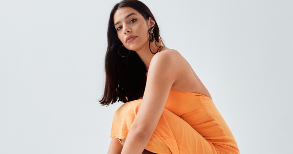 Borítókép: „A színészet az empátia művészete” - interjú Gombó Viola Lottival