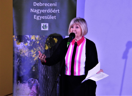 Borítókép: Lezárult az Erdők ölelése, vizek csobogása természetvédelmi irodalmi pályázat