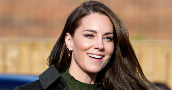 Borítókép: Kopizd le a stílusát! Katalin hercegné kedvenc kabátját te is könnyen beszerezheted