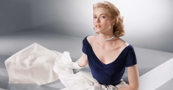 Borítókép: 13 alkalom, amikor a királyi család nőtagjai ruhaválasztásukkal Grace Kelly ikonikus stílusát másolták