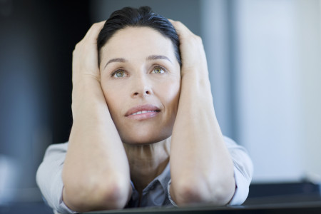 Borítókép: Megszállottan figyelem a férjem volt feleségét