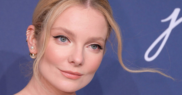 Borítókép: Nem akarjuk elhinni, mennyit nőtt Mihalik Enikő babája