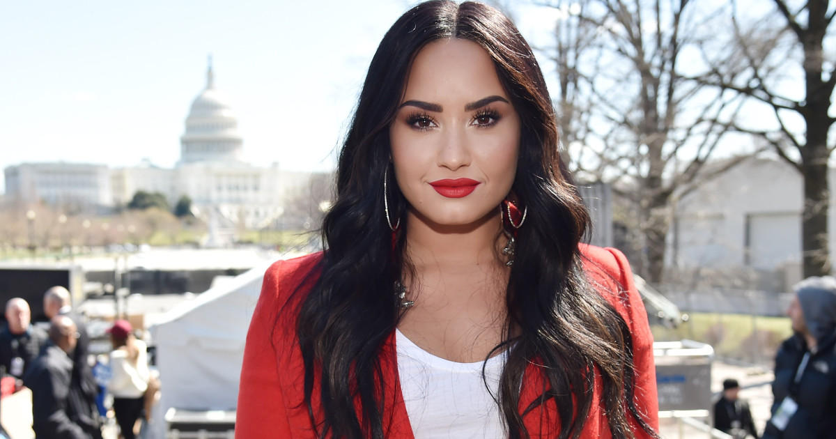 Annyira menő Demi Lovato extrarövid frizurája, hogy azonnal ugyanilyet akarsz majd