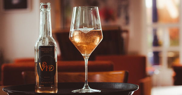 Borítókép: Az ital, amit sosem tudsz majd visszautasítani - Ismerd meg a VID varázsát!