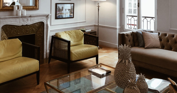 Borítókép: 4 dolog, ami minden stílusos nő otthonában megtalálható