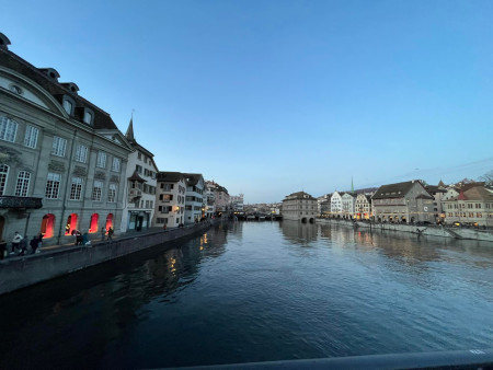 Borítókép: Zürich karácsony előtt (szomorkás úti élmény)