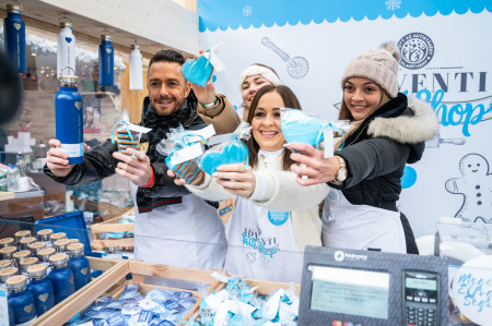 Borítókép: Egyedülálló összefogással segíti az Együtt az Autistákért Alapítvány és az Autistic Art Alapítvány 11 autista lakóotthon téli működését