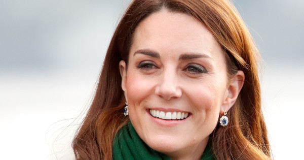 Borítókép: Kopizd le a stílusát: Ez Katalin hercegné kedvenc hótaposója, ami a legnagyobb mínuszokban is stílusos választás