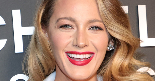 Borítókép: A nap posztja: Blake Lively megmutatta, amit a legtöbb várandós nő nem mer