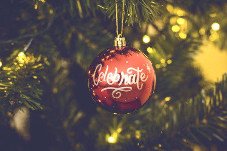 Borítókép: Napi horoszkóp december 24.: a Nyilasok hajlamosak túlvállalni magukat, a Bakok a tökéletességre törekszenek