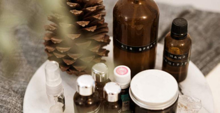 Borítókép: Mi mindenre jók az illóolajok a légfrissítésen túl?