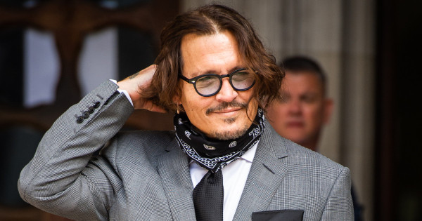 Borítókép: Végre megérkeztek az első képek: Johnny Depp ebben a filmszerepben tér vissza