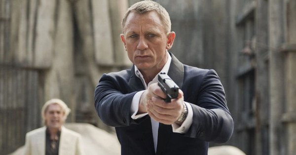 Borítókép: Ő lehet Daniel Craig után a következő James Bond - a rajongók reakciója sokat elárul!