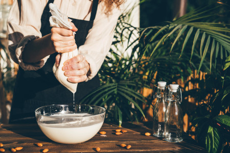 Borítókép: Konyhai eszközök a fenntarthatóság jegyében