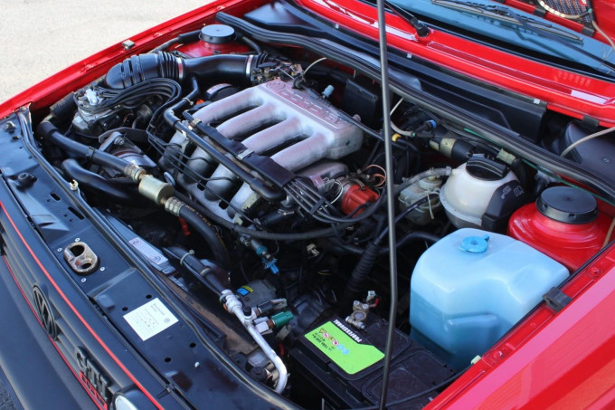 Volkswagen Golf II GTI motortér