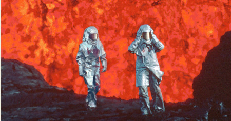 Borítókép: Halálos láva, tűzforró szerelem: Katia és Maurice Krafft vulkánkutatók mindent elsöprő házassága