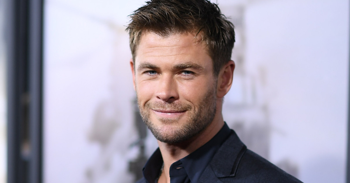 Micsoda férfi! A mindjárt 40 éves Chris Hemsworth friss fotói zavarba ejtően szexire sikerültek