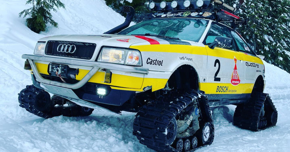 Hernyótalpas Audi