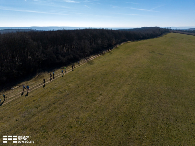terepfutás, Császta Trail