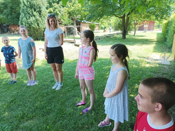 segíts kézzel-lábbal, végtaghiány, adománygyűjtés,