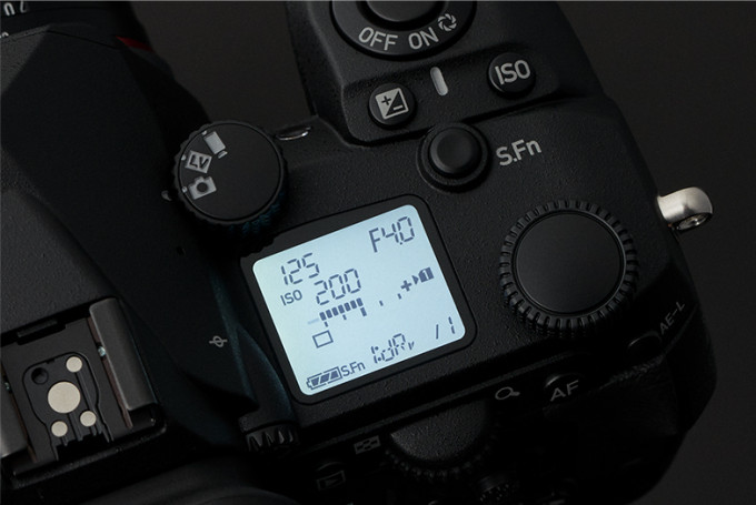 Pentax K-3 Mark III Monochrome