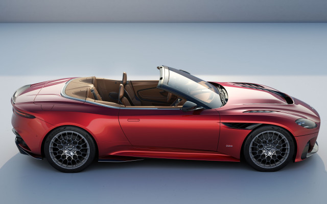 Aston Martin DBS 770 Ultimate Volante