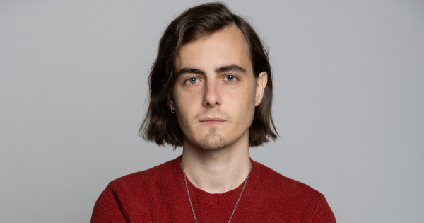 Borítókép: „Fontos, hogy az ember megtalálja, miként tud kikapcsolni” - interjú Olasz Renátóval 