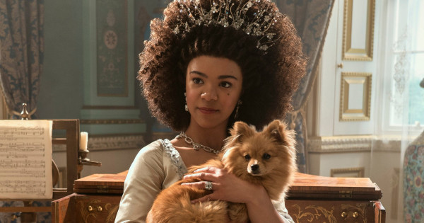 Borítókép: Példakép! Ezért volt fontos India Amarteifio-nak, hogy ne kapjon parókát a Bridgerton forgatásán