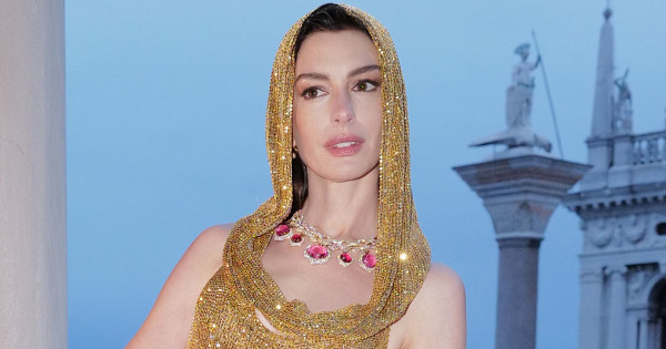 Borítókép: Gyönyörű, de csontsovány: Anne Hathaway friss fotói láttán aggódni kezdtek érte a rajongók 