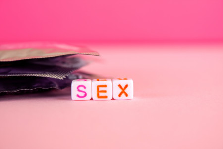 Borítókép: Fergeteges együttlét menstruáció alatt? Csupán 5 szabály van, amit érdemes betartanotok!