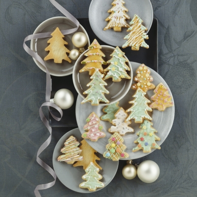 Borítókép: Színes karácsonyfakekszek