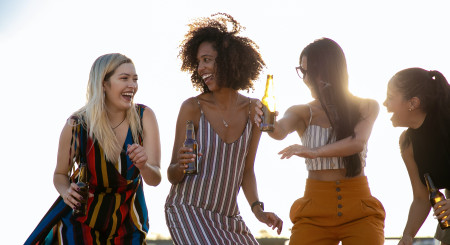 Borítókép: Napi horoszkóp június 14.: a Kosoknak érdemes rugalmasabban kezelniük bizonyos helyzeteket, a Nyilasoknak több türelemre lesz szükségük