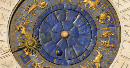 Borítókép: Tudd meg, mit hoz a júliusi hónap a csillagjegyed számára!