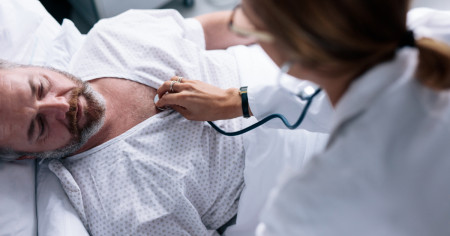 Borítókép: Az orvos-beteg kapcsolat egy valódi bizalom kör (kellene, hogy legyen)