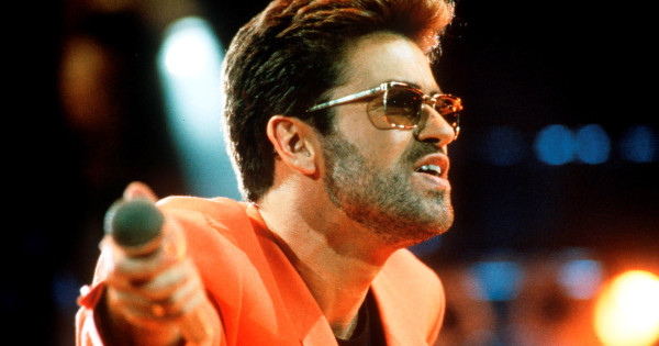 Borítókép: A színpadon szárnyalt, de a magánéletében egy félelemben élő meleg férfi volt! George Michael coming outjának igaz története