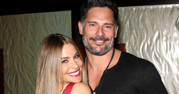 Borítókép: Mit veszítettél, Joe? Az immár szingli Sofia Vergara mindenkit megigézett új fürdőruhás fotójával