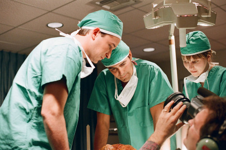 Borítókép: Ezek voltak a kedvenc kórházas sorozataink: milliókat szegeztek a tévék elé