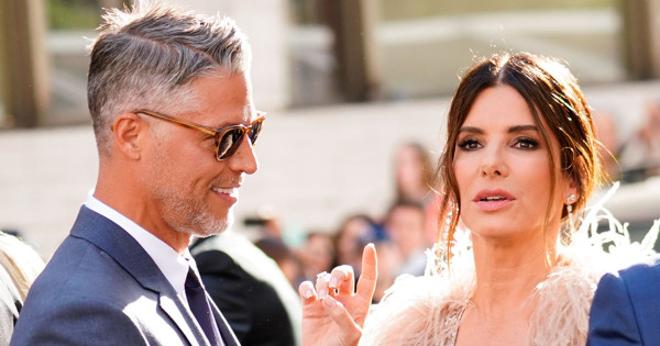 Borítókép: Sandra Bullock teljesen összetört - Szerelme hosszan tartó súlyos betegség után elhunyt