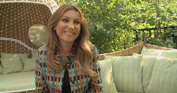 Borítókép: Rúzsa Magdi élete egyik legdögösebb szettjében lépett fel, a rajongók nem bírnak betelni vele