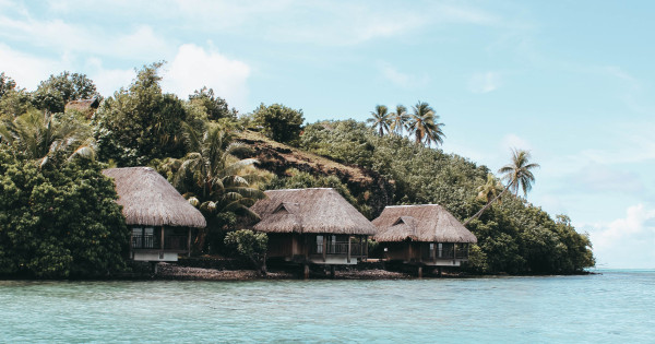 Borítókép: Igazi utazási szakértők árulták el, milyen is volt életük legdrágább nyaralása, és megérte-e