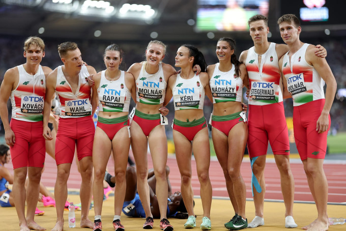 atlétika, világbajnokság, 4x400 váltó, országos csúcs,