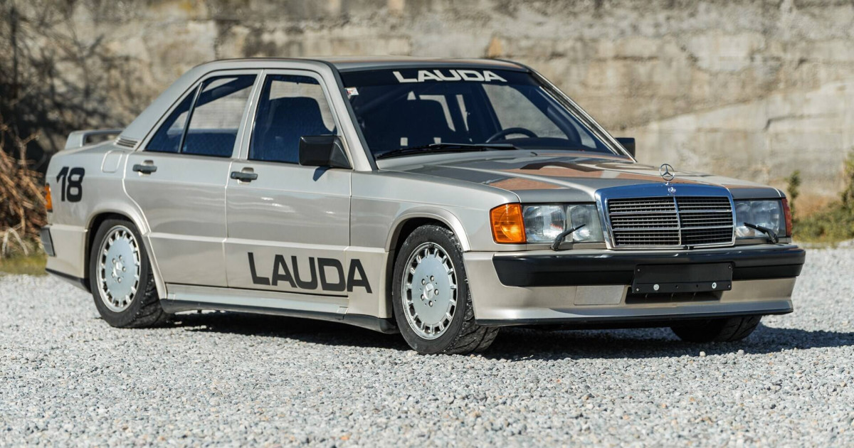 Lauda Mercedes versenyautója