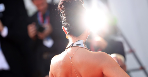 Borítókép: Hivatalos: őt tartják valaha élt legszebb nőnek a világon - 7 millió szavazat érkezett!