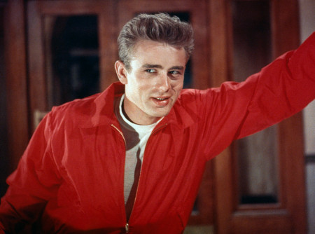 Borítókép: 68 éve halt meg tragikus módon az ellenállhatatlan vonzerejű James Dean