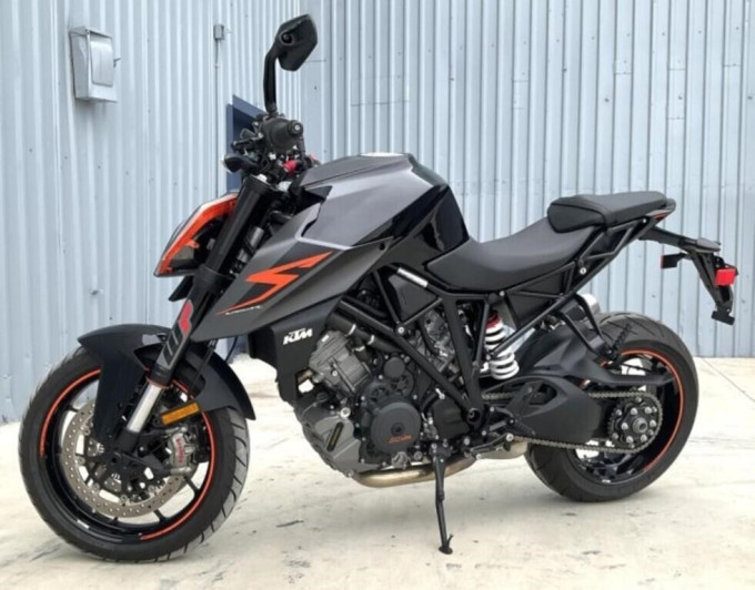 KTM 1290 Super Duke R