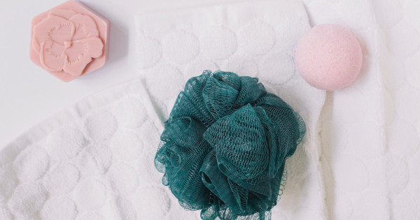 Borítókép: A bőrgyógyászok szerint ezért érdemes egy életre elfelejteni a fürdőrózsákat