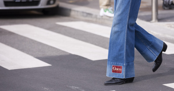 Borítókép: 1 perc stílus: 7 cipő, ami igazán jól néz ki a széles szárú nadrággal