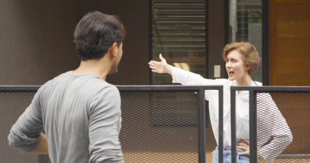 Borítókép: Mindig a békés megoldás a legjobb! - jogász válaszol arra, hogyan kezeljük a szomszéddal kialakult vitás helyzeteket