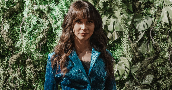 Borítókép: „Egy férfi rendezőtől ritkábban kérdezik azt, hogy férfi filmet készített-e, míg egy női direktor munkáját női alkotásnak címkézik” – interjú a Cicaverzum főszereplőjével, Törőcsik Franciskával